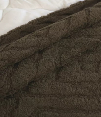 ника коричневый 3